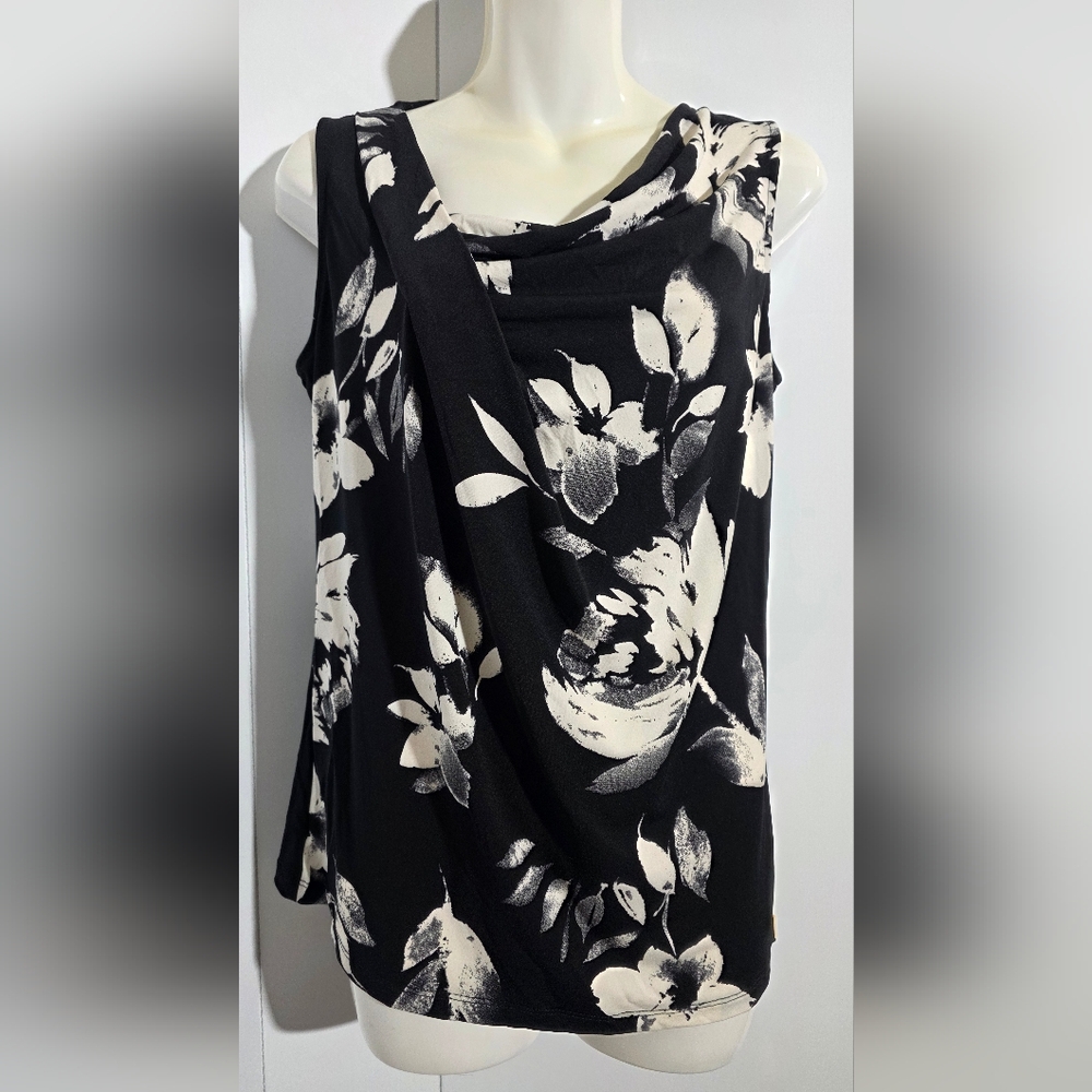 Ivanka Trump Women's Floral Sleeveless Blouse,Black/White P/S